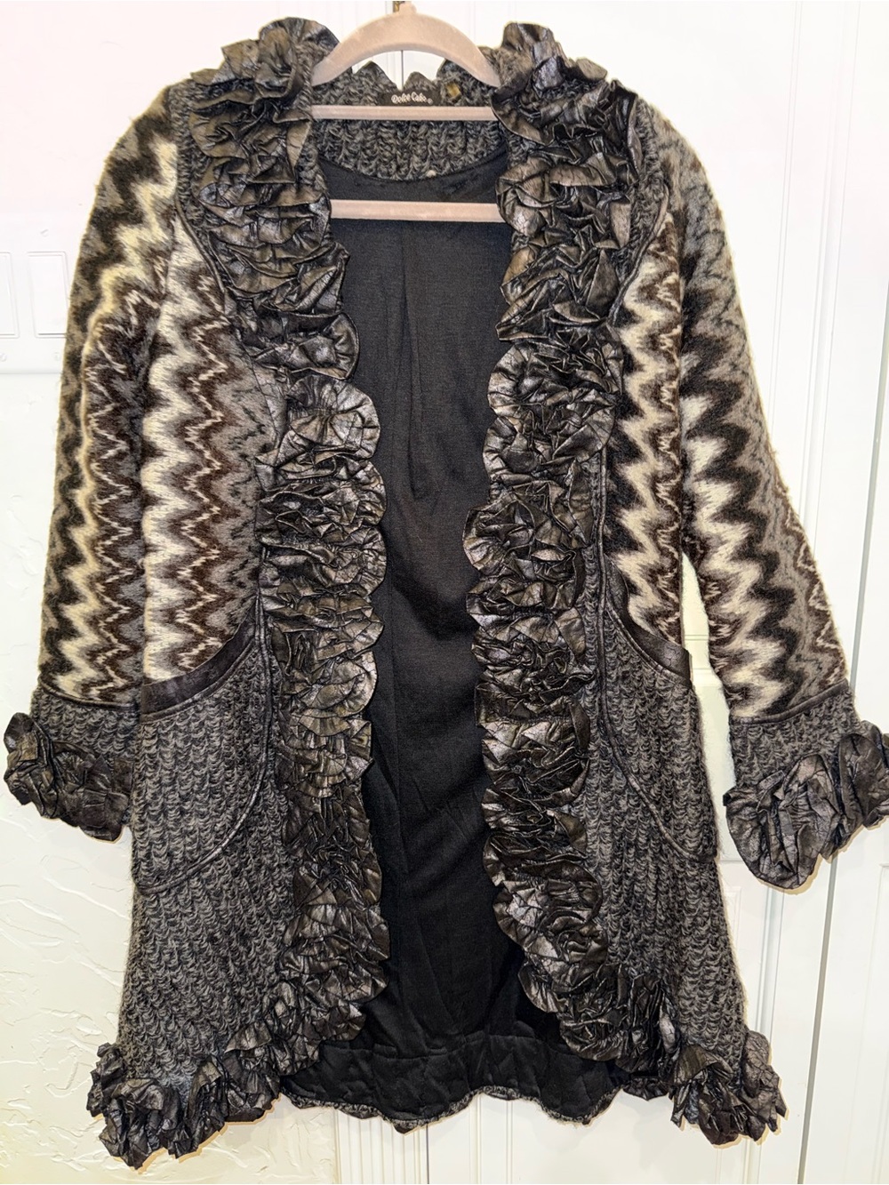 Dolce Cabo Ruffled Open-Front Cardigan in Black and Brown